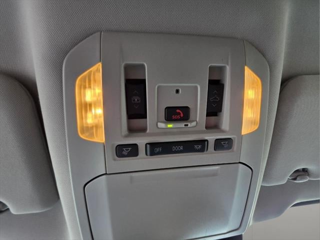 2025 Toyota Highlander Hybrid Platinum