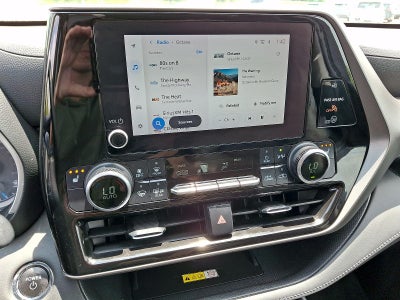 2023 Toyota Highlander Hybrid XLE