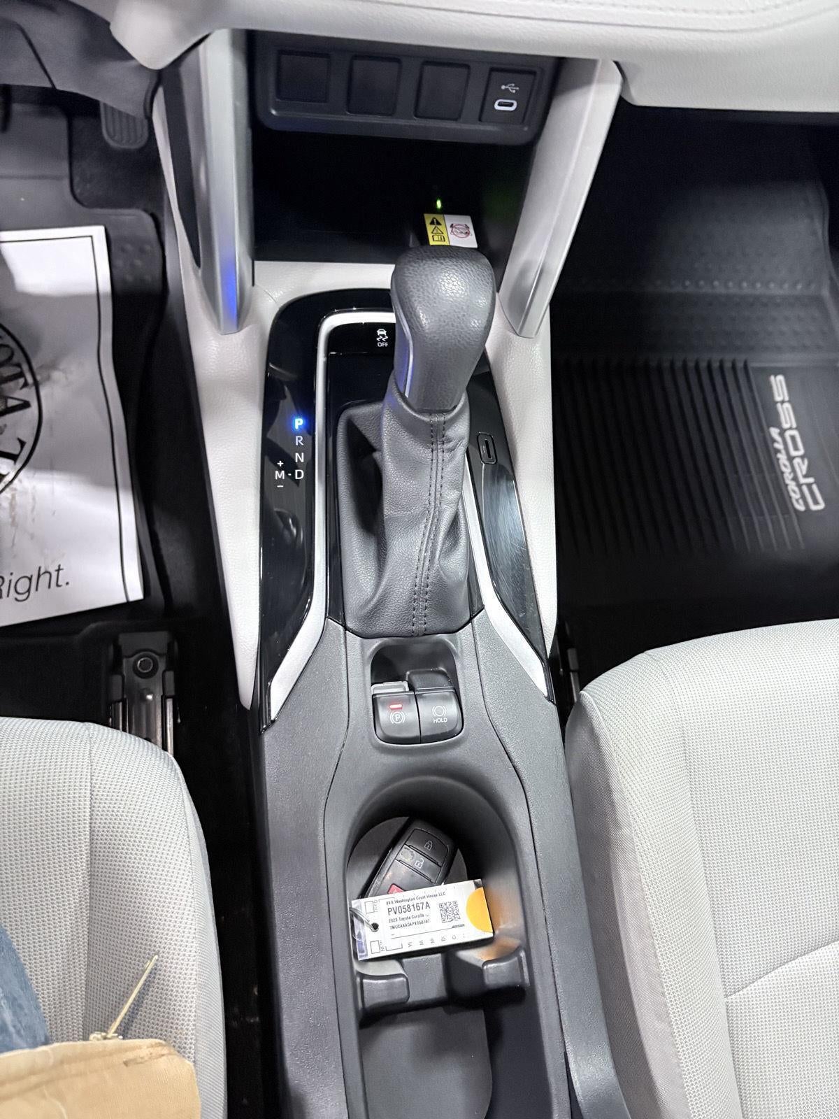 2023 Toyota Corolla Cross LE