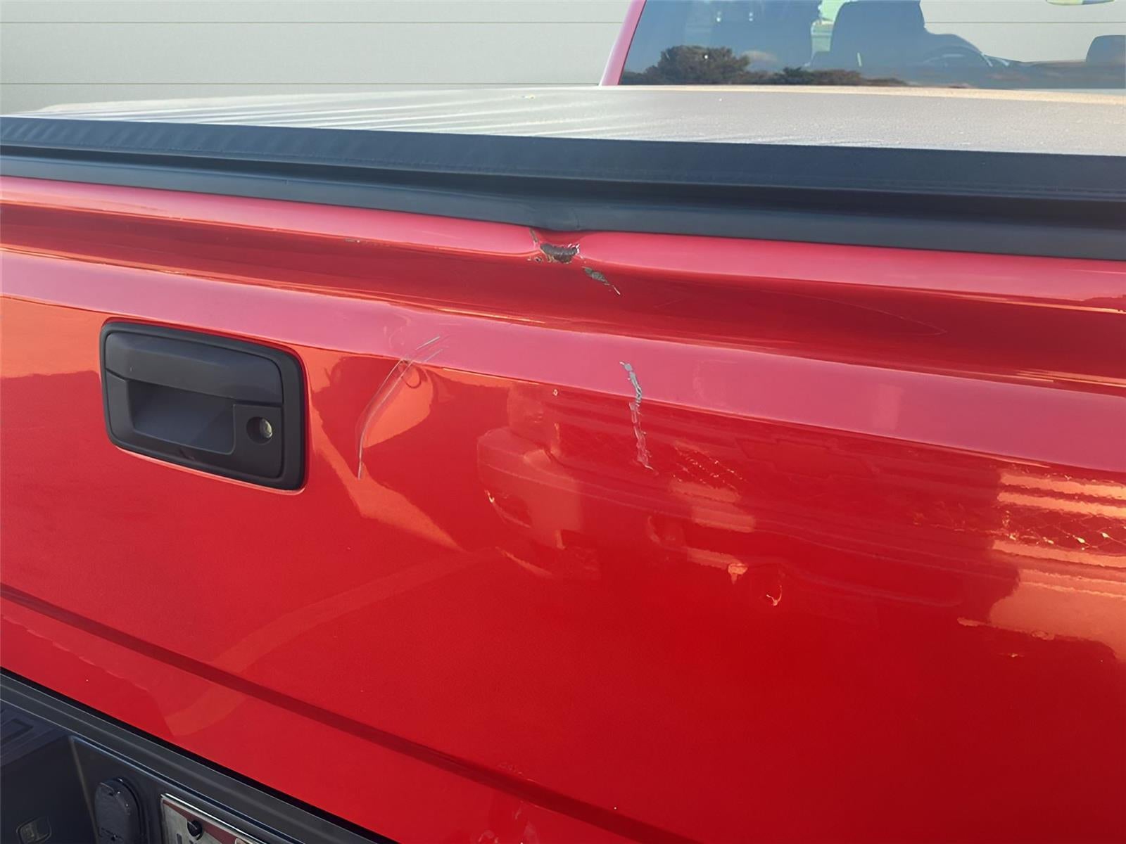 2015 GMC Sierra 2500HD available WiFi 4WD Crew Cab 153.7