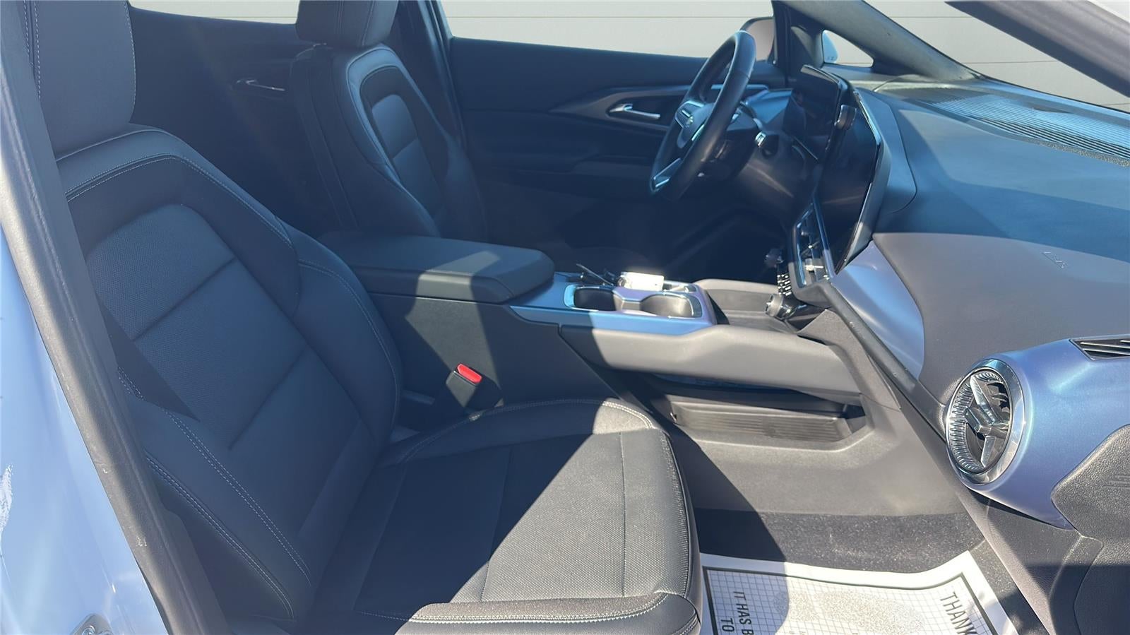 2024 Chevrolet Equinox EV LT