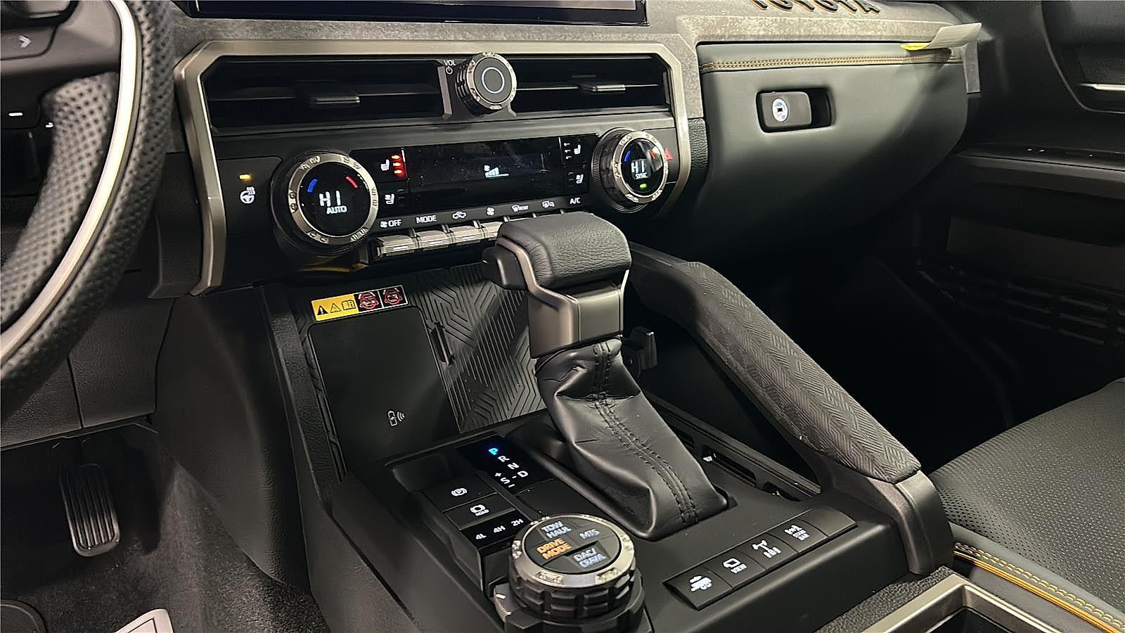 2026 Toyota Tacoma i-FORCE MAX Tacoma Trailhunter