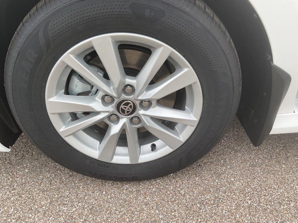 2026 Toyota Camry LE AWD