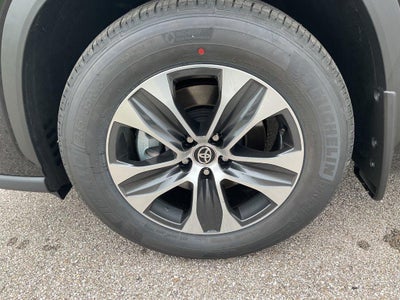 2026 Toyota Highlander XLE