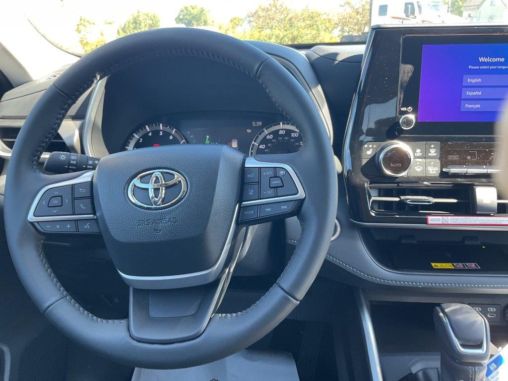 2026 Toyota Highlander XLE