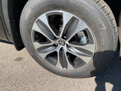 2026 Toyota Highlander XLE