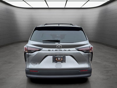 2026 Toyota Sienna XLE