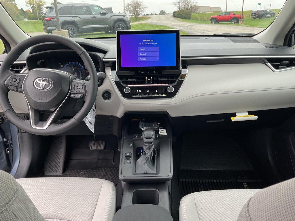 2026 Toyota Corolla Cross LE