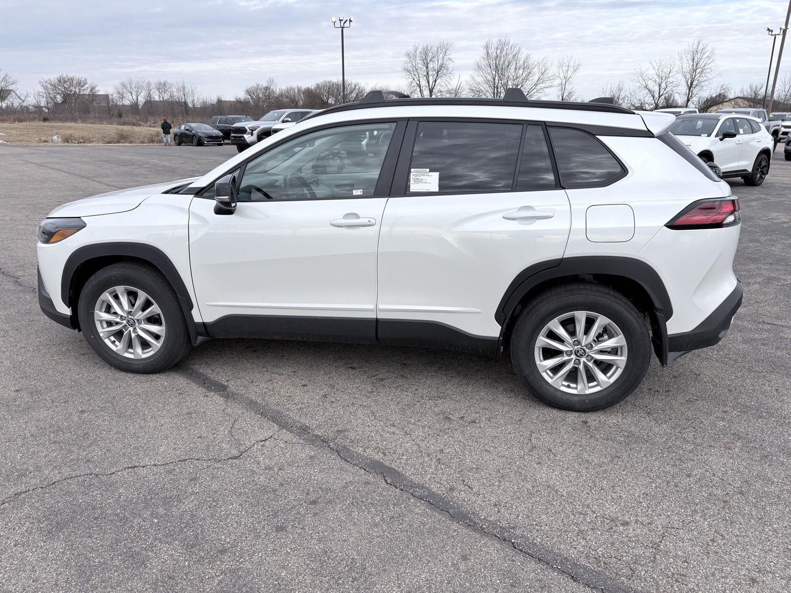 2026 Toyota Corolla Cross LE