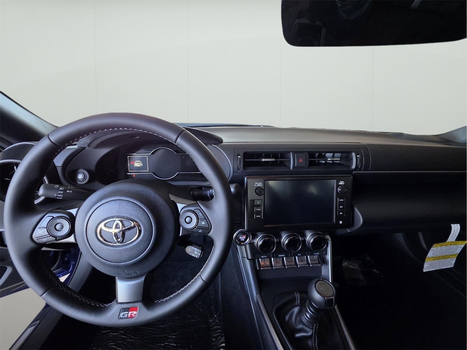 2025 Toyota GR86 Premium MT