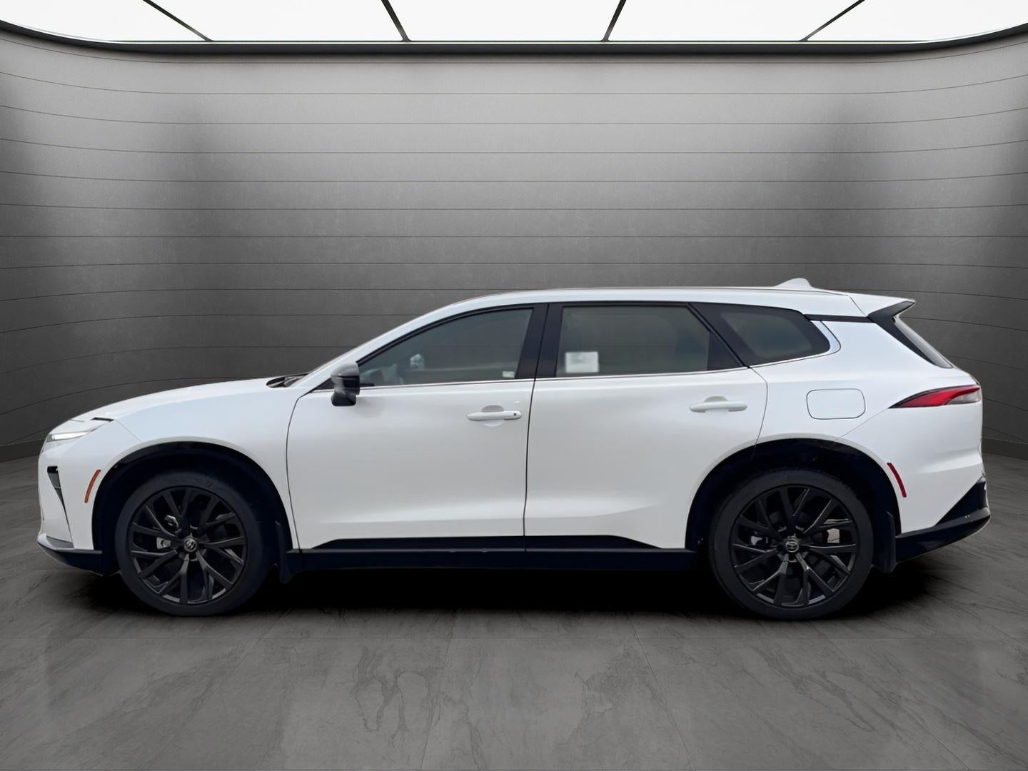 2025 Toyota Toyota Crown Signia Limited