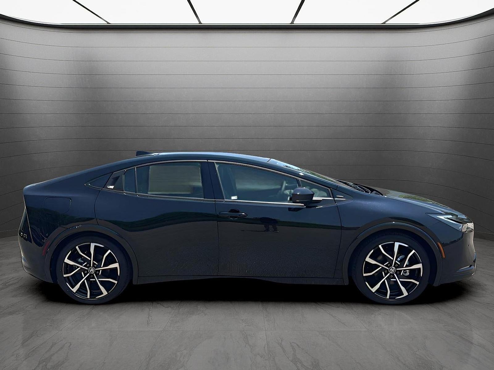 2025 Toyota Prius Plug-in Hybrid XSE Premium