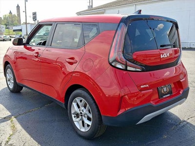 2023 Kia Soul LX
