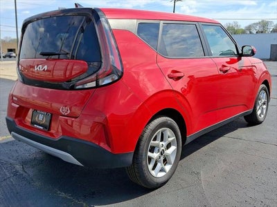 2023 Kia Soul LX
