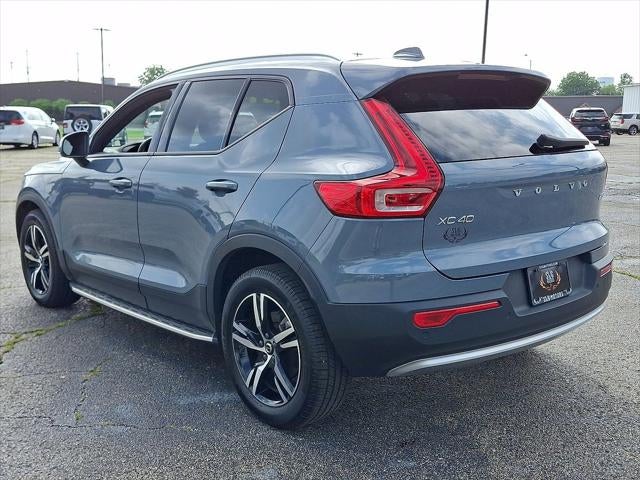 2023 Volvo XC40 Core