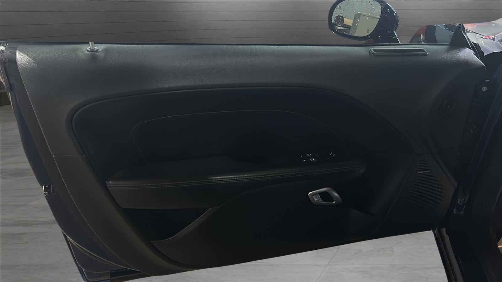 2016 Dodge Challenger R/T Plus