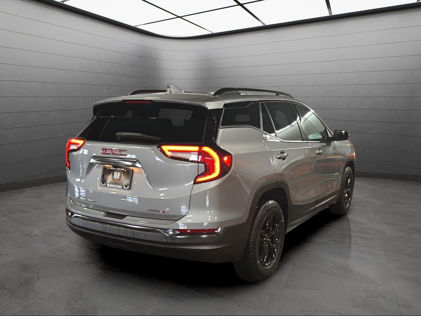 2024 GMC Terrain AT4