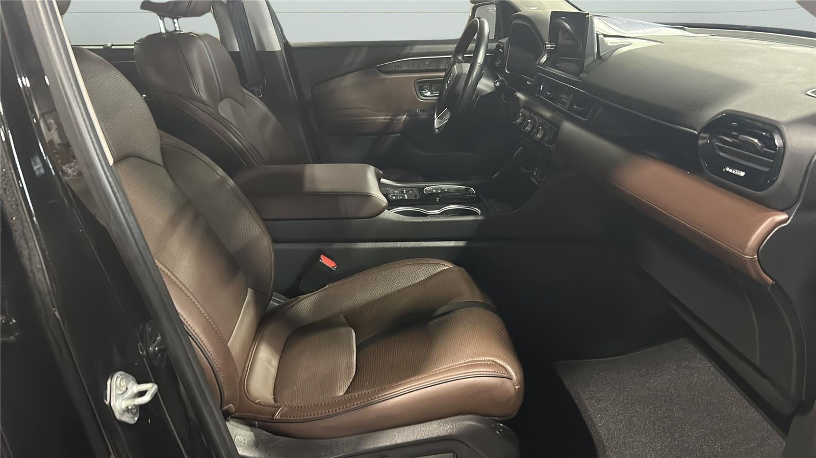 2023 Honda Pilot Elite